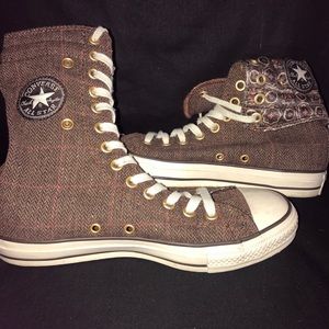 Converse | Versatile Reversible Tweed Brown Converse Sneakers | Size 8